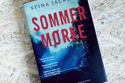 Boganmeldelse - Sommermørke af Stina Jackson